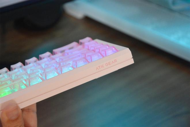 满ATK RS6 Air磁轴电竞键盘体验j9九游会登录猛粉机甲风颜值性能全方位拉(图6) 满ATK RS6 Air磁轴电竞键盘体验j9九游会登录猛粉机甲风颜值性能全方位拉(图6)