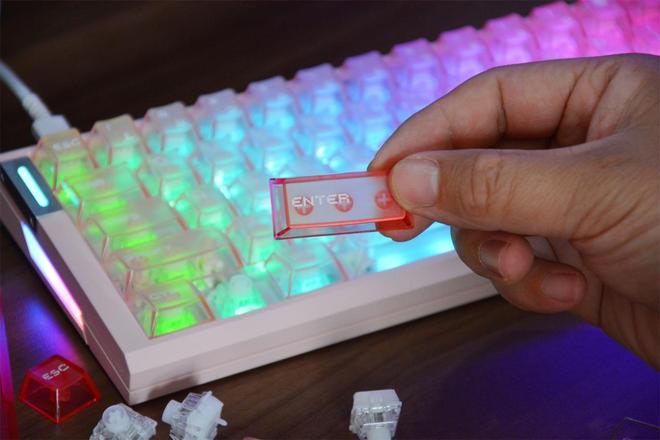 满ATK RS6 Air磁轴电竞键盘体验j9九游会登录猛粉机甲风颜值性能全方位拉(图10) 满ATK RS6 Air磁轴电竞键盘体验j9九游会登录猛粉机甲风颜值性能全方位拉(图10)