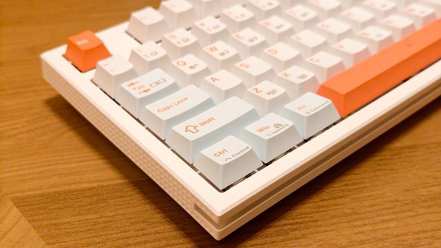 体￥59机械键盘1980系列K87se开箱晒个单j9九游会(中国)网站复古风3折捡漏：佳达隆轴(图3)