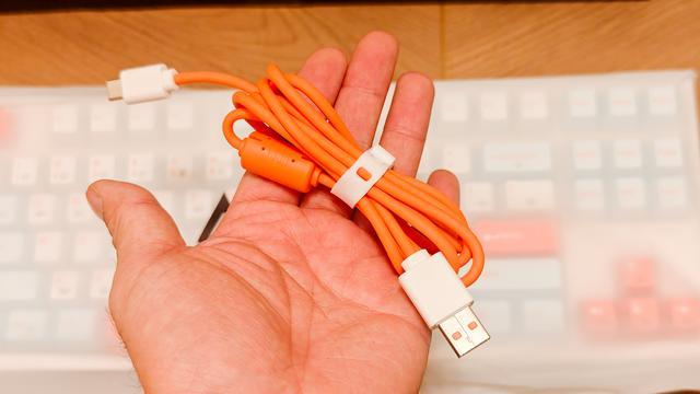 体￥59机械键盘1980系列K87se开箱晒个单j9九游会(中国)网站复古风3折捡漏：佳达隆轴(图8)