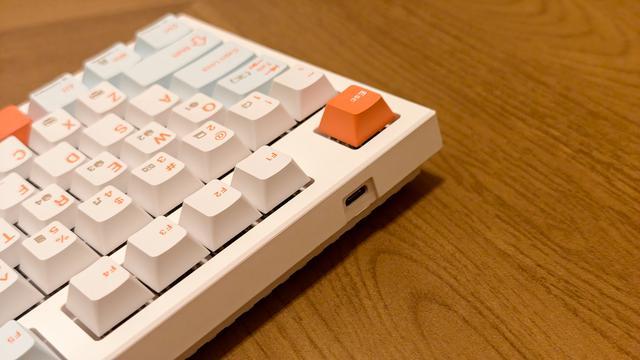 体￥59机械键盘1980系列K87se开箱晒个单j9九游会(中国)网站复古风3折捡漏：佳达隆轴(图11)